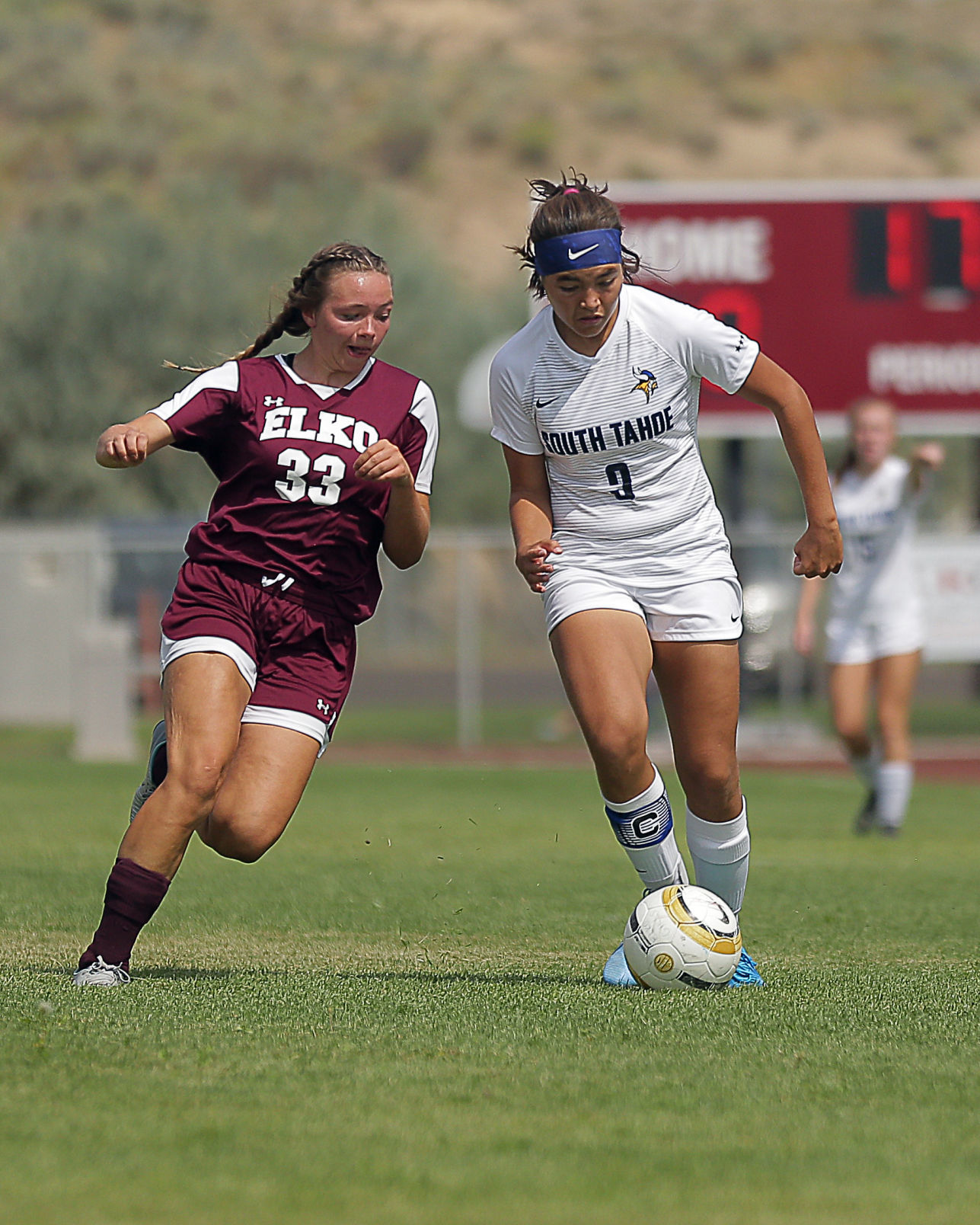 091019-elk-spt-elko-girls-soccer-04.jpg